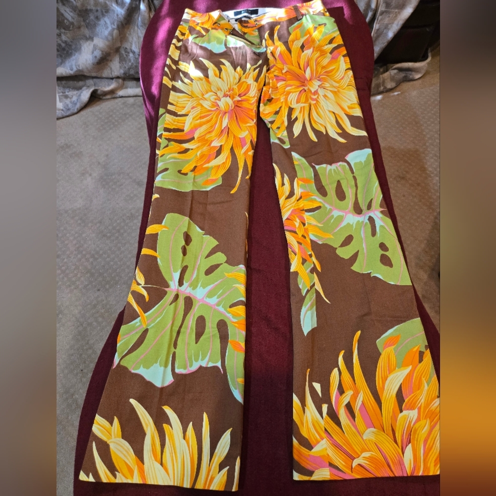 Victoria's Secret Body by Victoria Pants